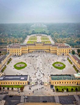 Четири дни във Виена