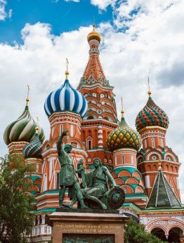 Екскурзия до Санкт Петербург и Москва