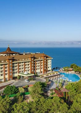 UTOPIA WORLD HOTEL
