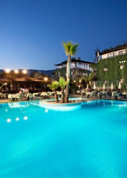 CLUB TITAN HOTEL